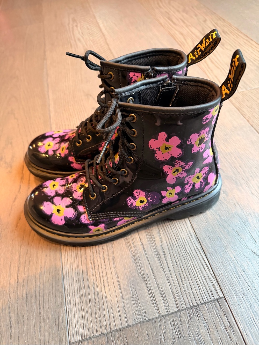 Dr. Martens Kids Black Boots with Pink Floral Print Size Youth 4